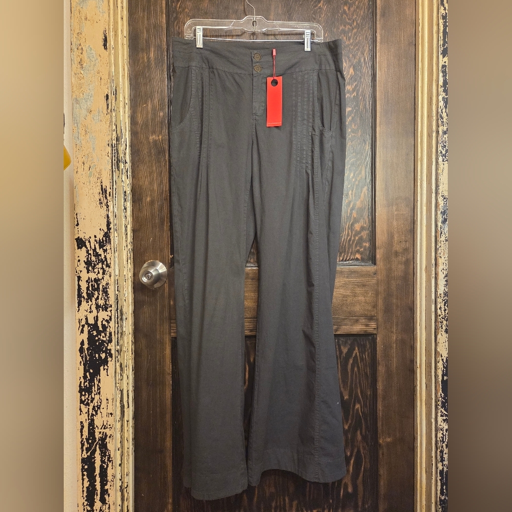 NWT XCVI WEARABLES Women's Gray Wide Leg Pleat Front Pants Sz L